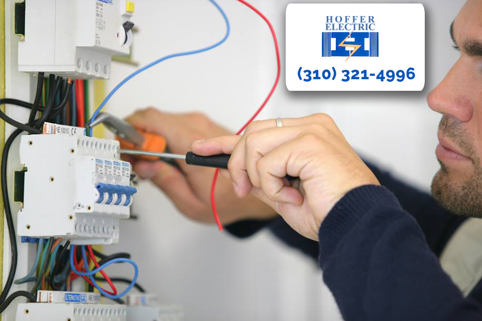 Maintain Your Electrical Systems with an Electrical Contractor in Calabasas