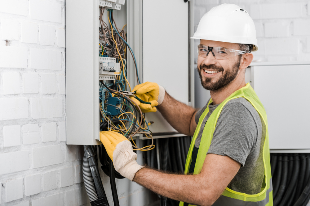 Electrician in Pasadena